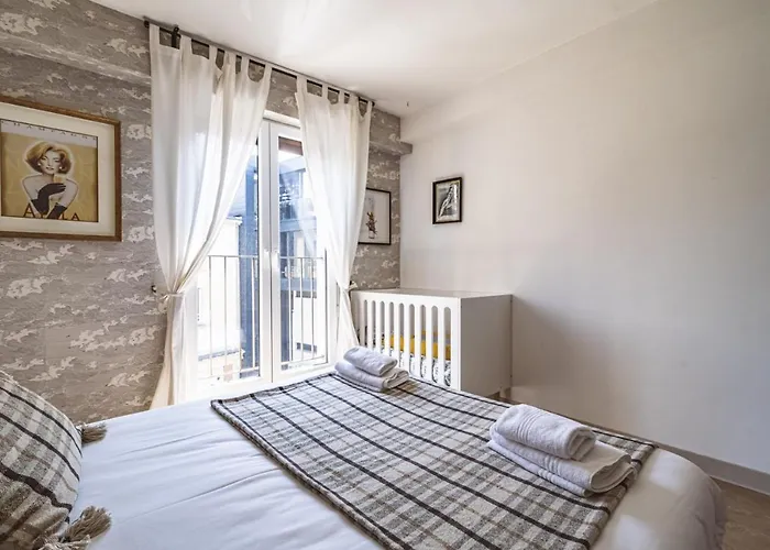 The Peregrines Nest Appartamento Reims