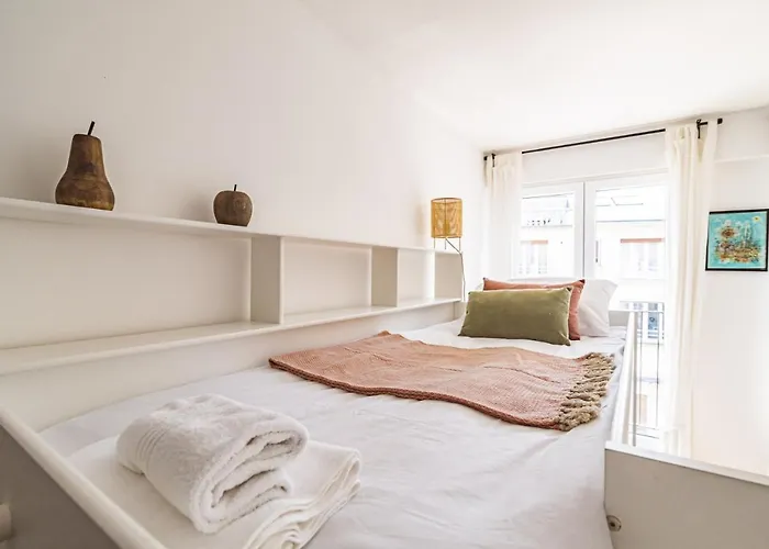 The Peregrines Nest *